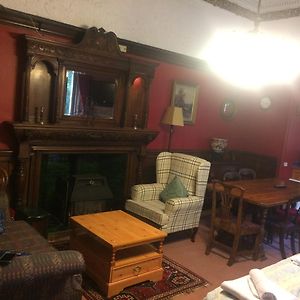 Executive Studio